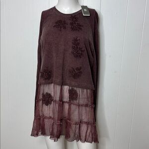 Saga size 3 purple layered top lace blend size 3 new